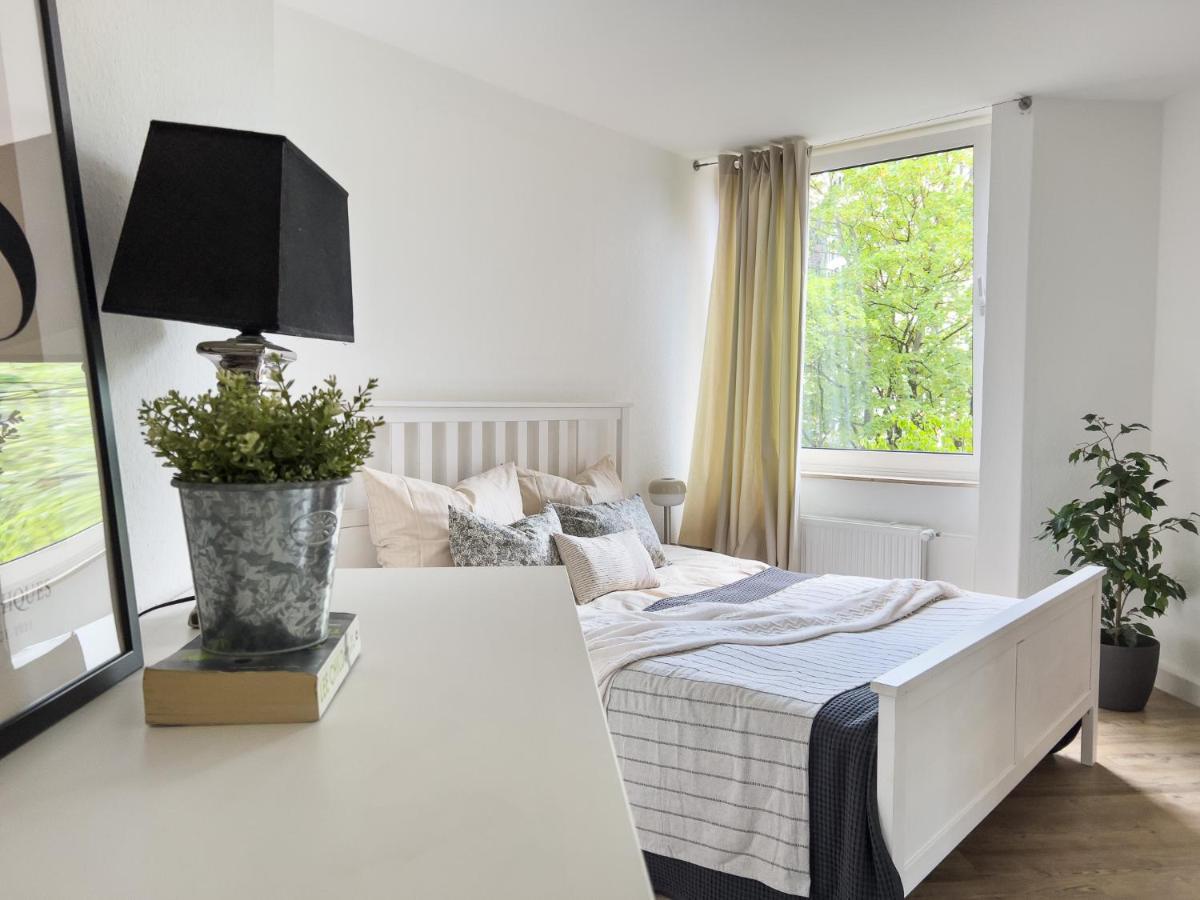 Home By Doni I Apartment An Der Kunsthalle I Parkplatz & Balkon Билефельд Экстерьер фото